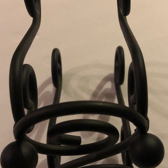 Black Wrought Iron Napkin Holder 6X5.5 Decorative Kitchen Dining Heavy Duty - Picture 2 of 3